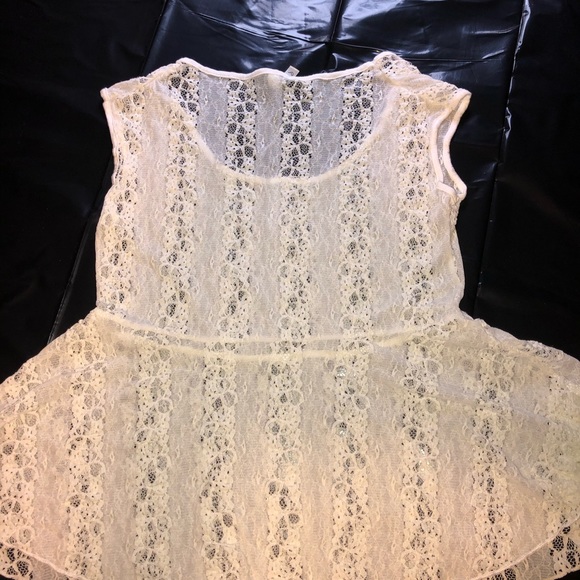 Tank top - Picture 2 of 3